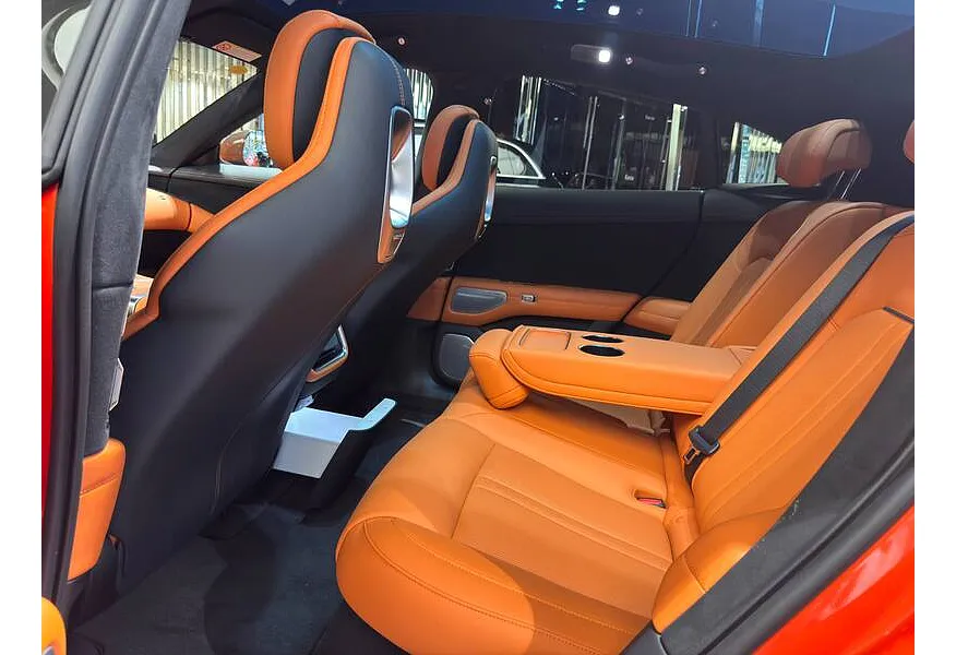 Xiaomi YU7 AT 4WD (690 л.с.) MAX Оранжевый в АВИЛОН. Слайд №12