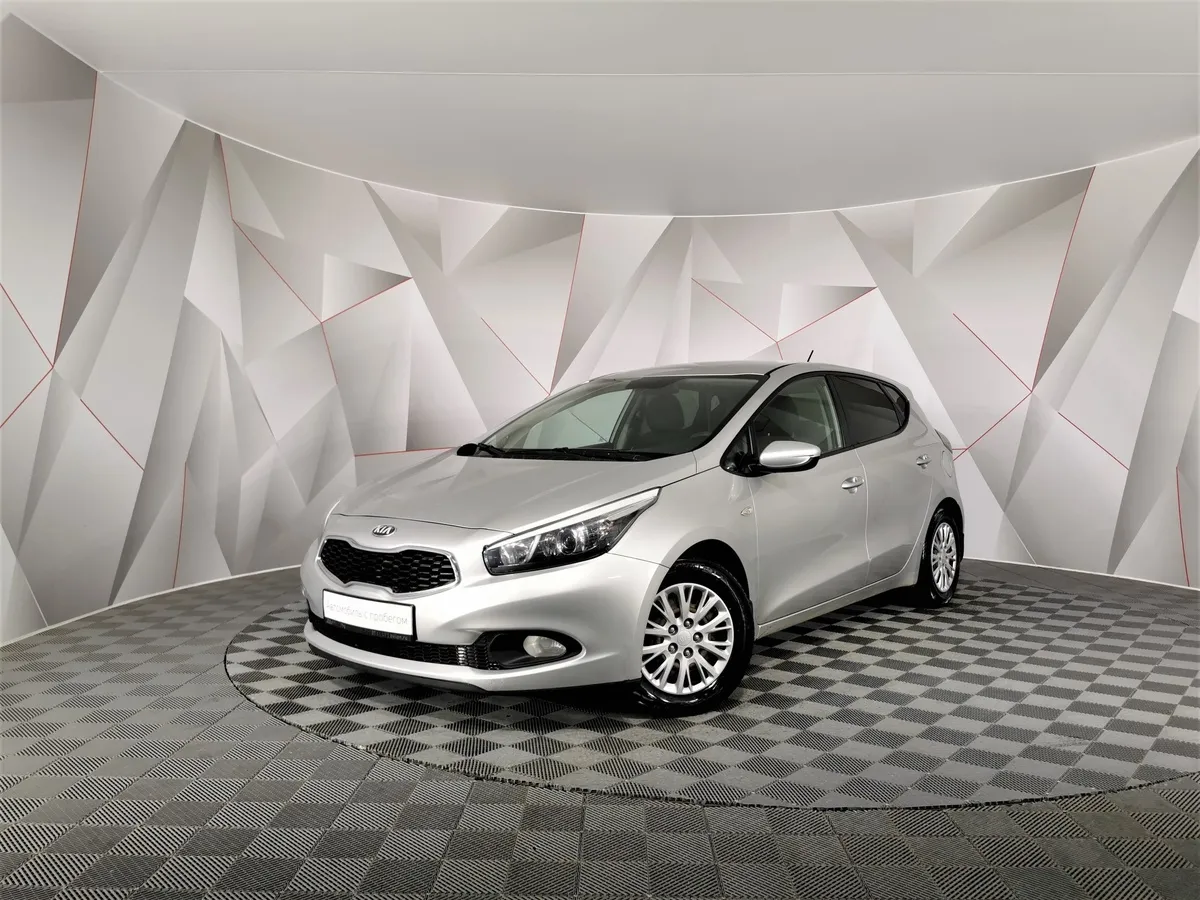 АВИЛОН - Kia Ceed 1.4 MT (100 л.с.) Серебристый - slide 10213327
