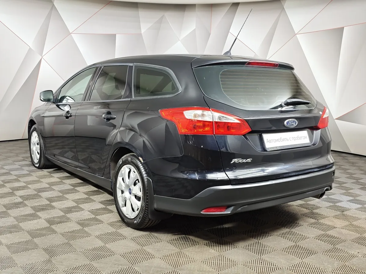 Ford Focus 2.0 MT (150 л.с.) Trend Черный в АВИЛОН. Слайд №4