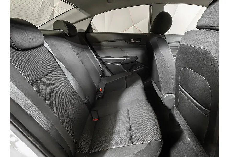 АВИЛОН - Hyundai Solaris 1.4 AT (100 л.с.) Comfort Белый - slide 12