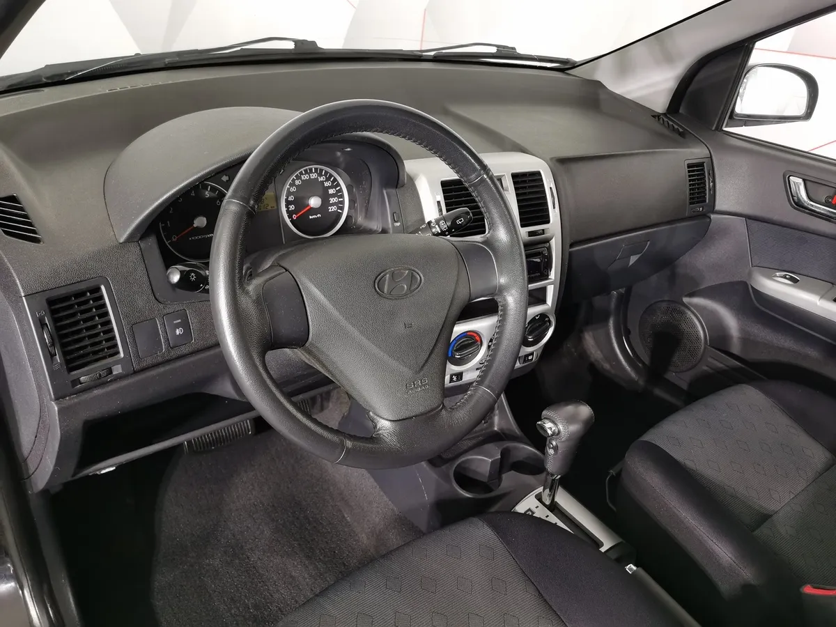 Hyundai Getz 1.4 AT (97 л.с.) Черный в АВИЛОН. Слайд №18