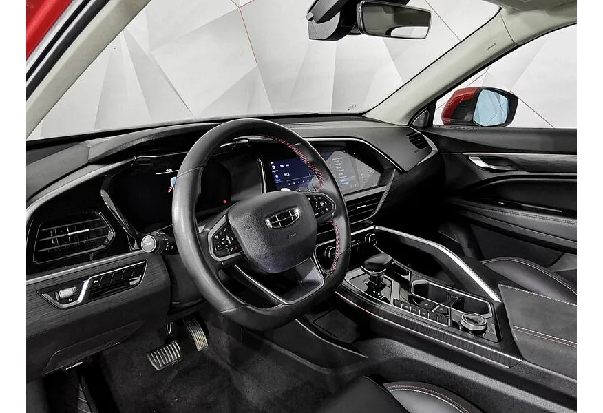 Geely Tugella 2.0 AT AWD (238 л.с.) Flagship Красный в АВИЛОН. Слайд №19