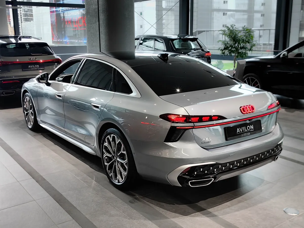 Audi A6 2.0 TFSI tiptronic quattro (272 л.с.) Серебристый в АВИЛОН. Слайд №3