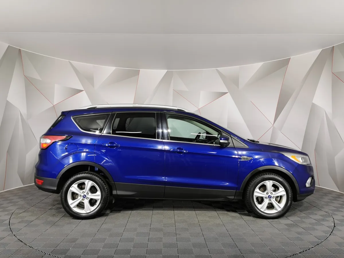 Ford Kuga 2.5 AT (150 л.с.) Trend Синий в АВИЛОН. Слайд №6