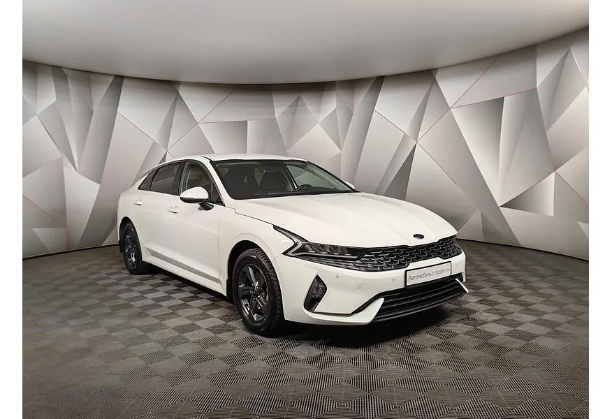 Kia K5 2.0 MPI AT 2WD (150 л.с.) Comfort Белый в АВИЛОН. Слайд №3