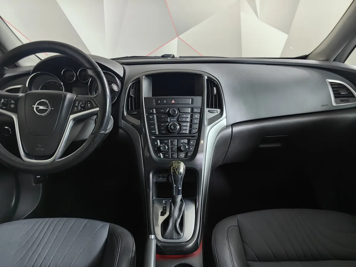 Opel Astra 1.4 Turbo AT (140 л.с.) Серый в АВИЛОН. Слайд №14