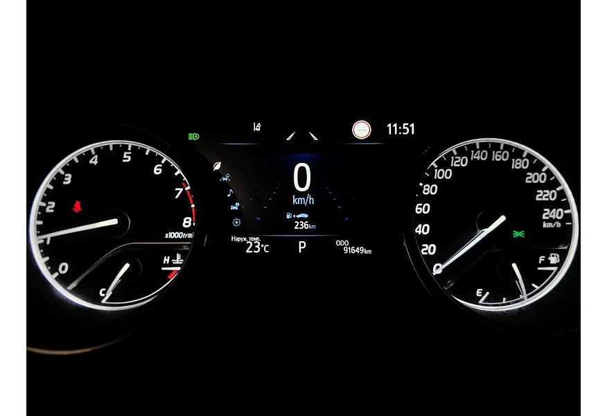 Toyota Camry 2.5 AT (200 л.с.) Черный в АВИЛОН. Слайд №18