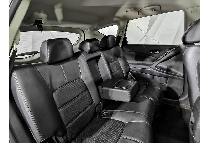 Nissan Murano 3.5 Xtronic AWD (249 л.с.) Бежевый в АВИЛОН. Слайд №16