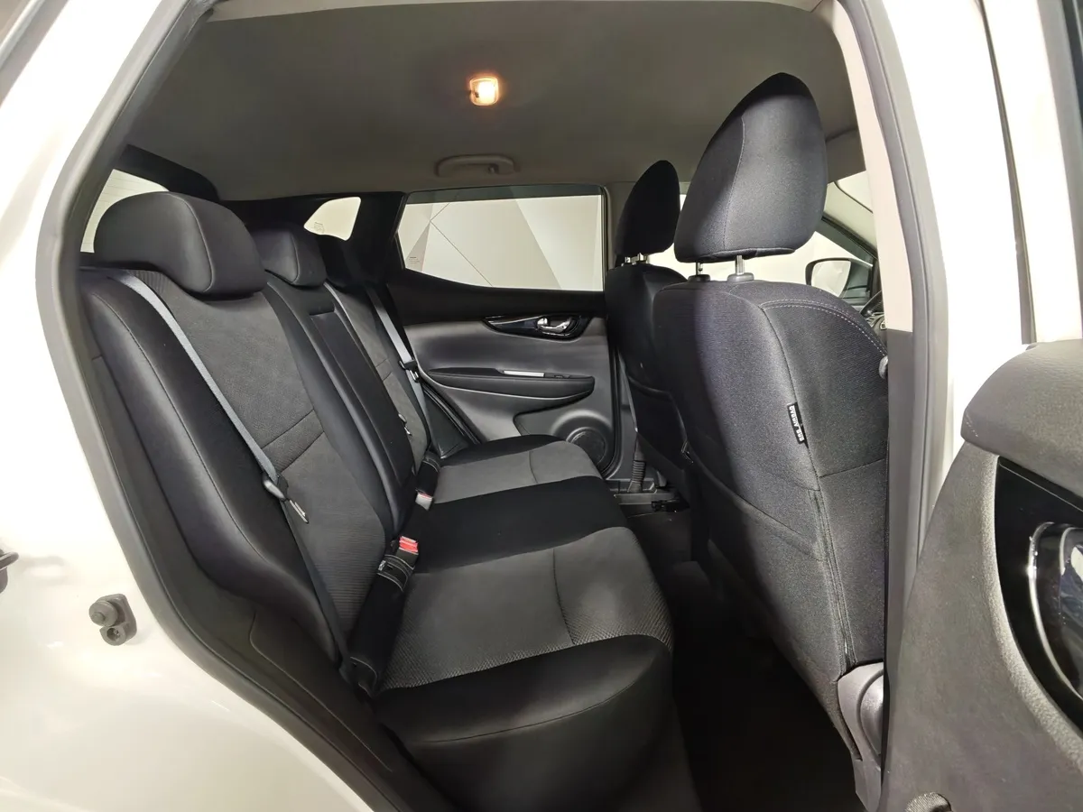 Nissan Qashqai 2.0 MT AWD (141 л.с.) 360 (D---G) Белый в АВИЛОН. Слайд №16