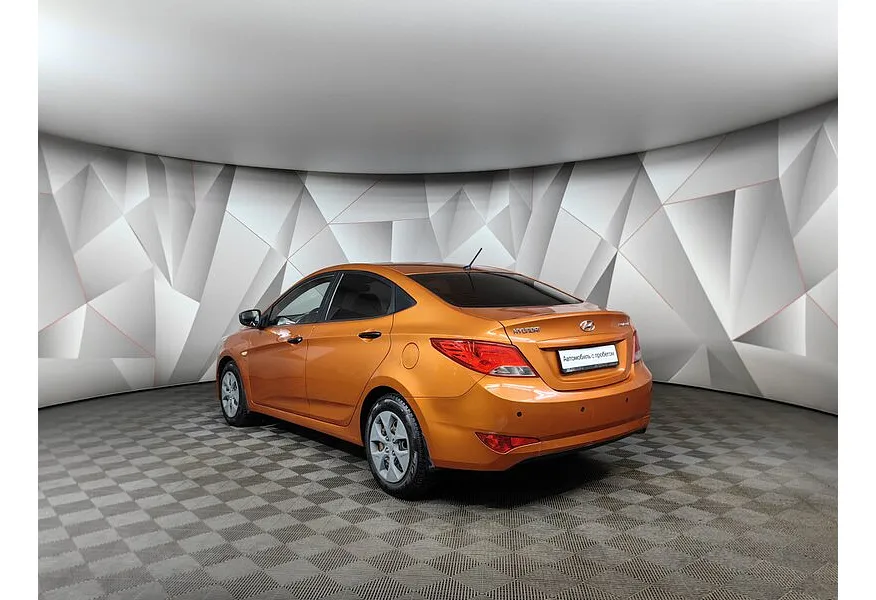 Hyundai Solaris 1.6 AT (123 л.с.) Comfort + Advanced + Winter Оранжевый в АВИЛОН. Слайд №4 Hyundai Solaris 1.6 AT (123 л.с.) Comfort + Advanced + Winter Оранжевый в АВИЛОН. Слайд №4