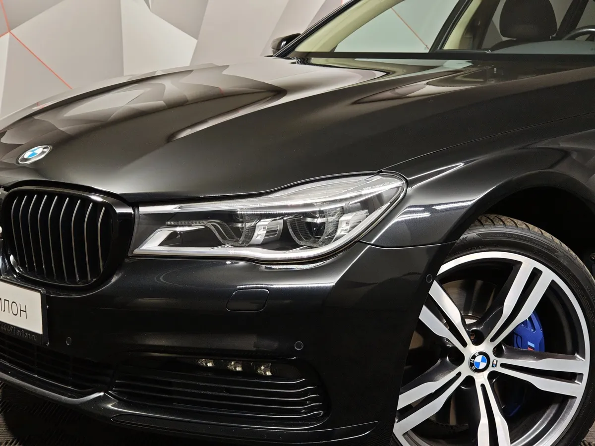 BMW 7 серия 730Ld xDrive Steptronic (249 л.с.) Base Локальная сборка Черный в АВИЛОН. Слайд №8