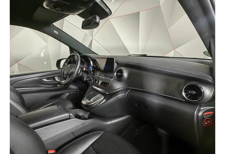 АВИЛОН - Mercedes-Benz V-Класс V 300 L2 4Matic 9G-Tronic (239 л.с.) Exclusive Черный - slide 10