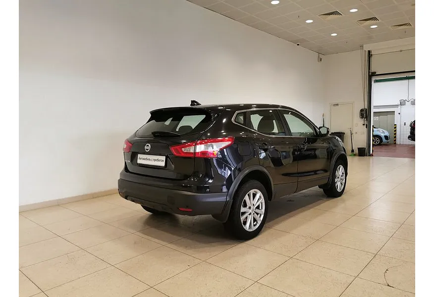 Nissan Qashqai 1.2 DIG-T MT (115 л.с.) Черный в АВИЛОН. Слайд №2
