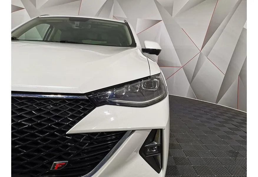 Haval F7x 2.0T AWD 7DCT (190 л.с.) Premium Белый в АВИЛОН. Слайд №10