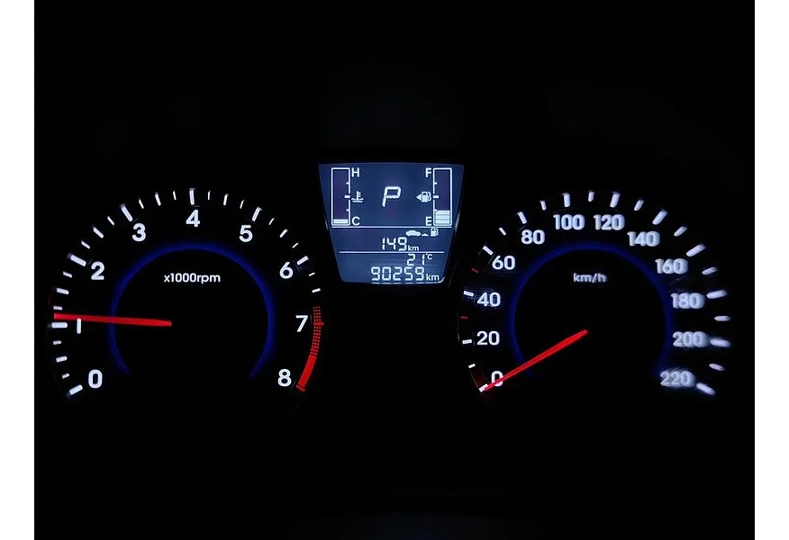 Hyundai Solaris 1.6 AT (123 л.с.) Comfort Серый в АВИЛОН. Слайд №18 Hyundai Solaris 1.6 AT (123 л.с.) Comfort Серый в АВИЛОН. Слайд №18