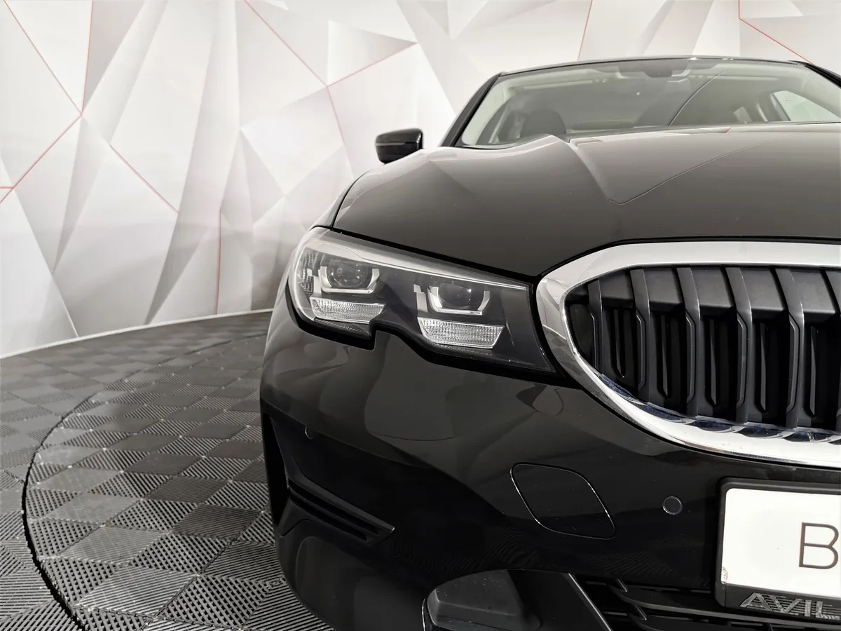 BMW 3 серия 318d Steptronic (150 л.с.) Черный в АВИЛОН. Слайд №7