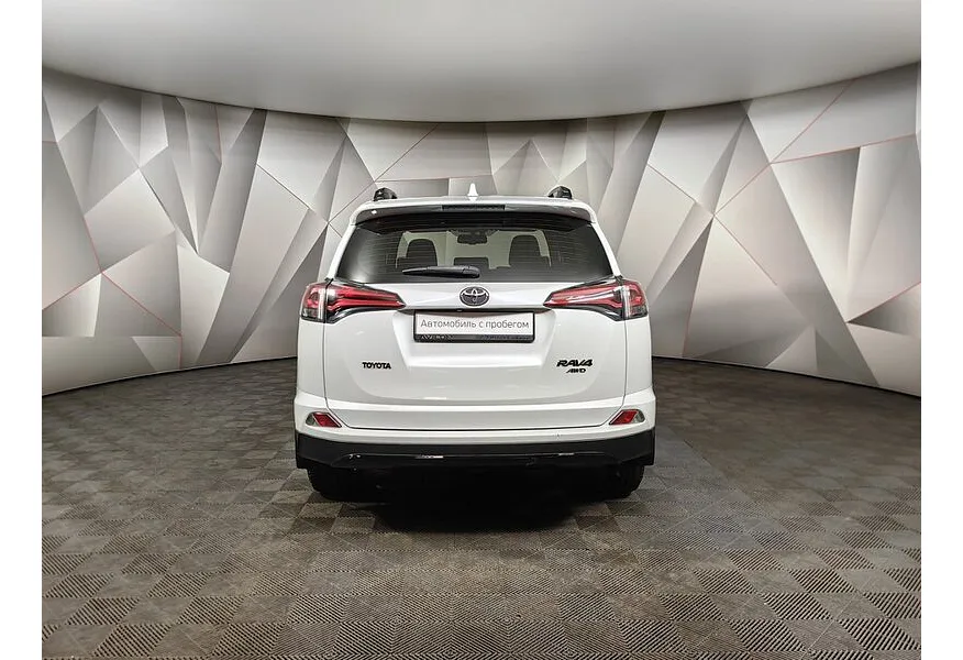 Toyota RAV4 2.5 AT 4WD (180 л.с.) Престиж Белый в АВИЛОН. Слайд №8