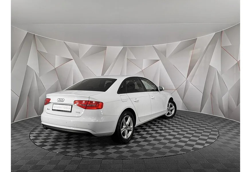 Audi A4 1.8 TFSI multitronic (170 л.с.) Белый в АВИЛОН. Слайд №2