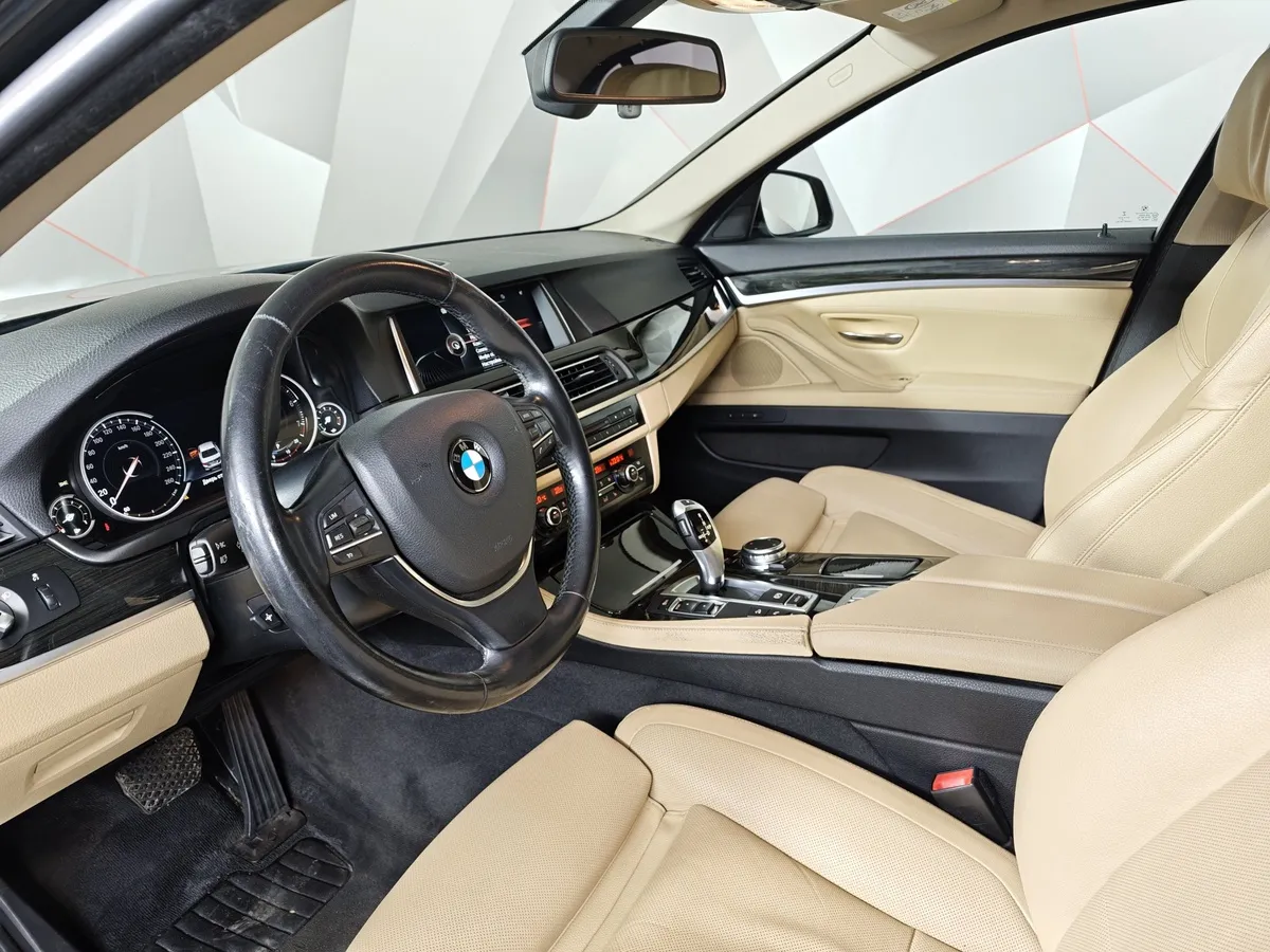 BMW 5 серия 528i xDrive Steptronic (245 л.с.) Черный в АВИЛОН. Слайд №12