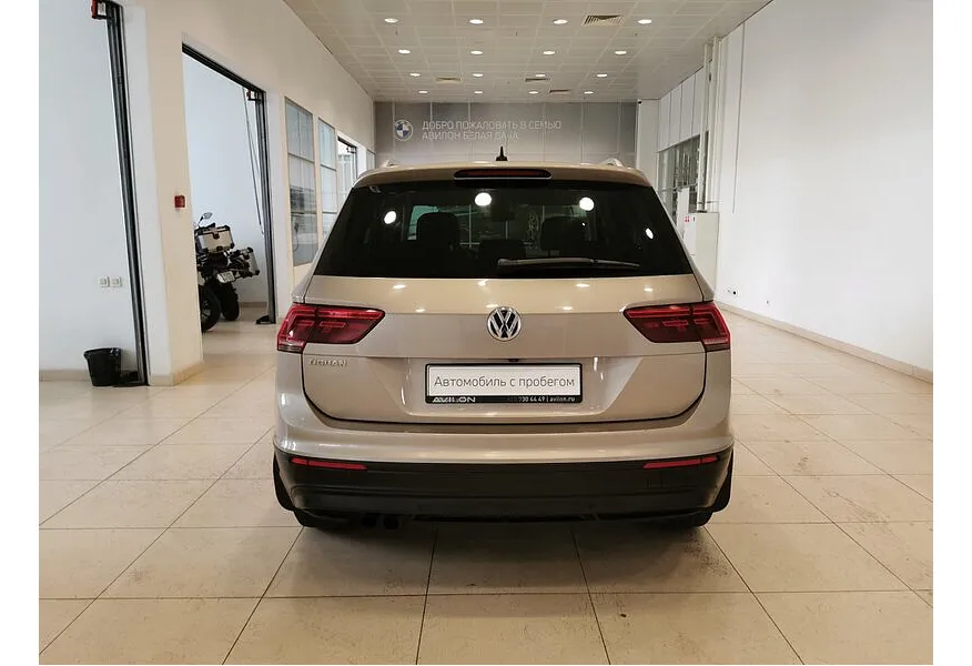Volkswagen Tiguan 1.4 TSI 4Motion DSG (150 л.с.) Status Plus Бежевый в АВИЛОН. Слайд №8