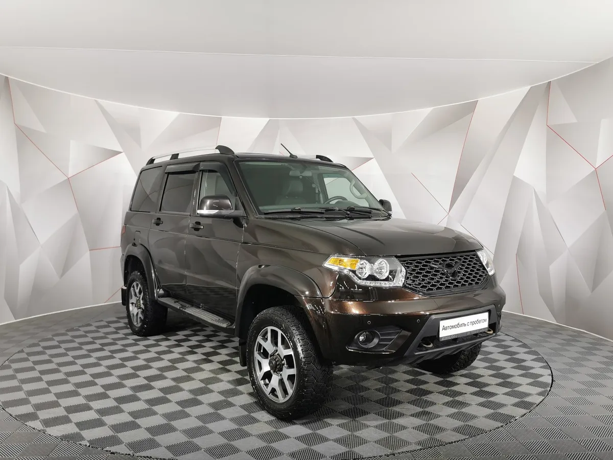 УАЗ Patriot 2.7 AT 4WD (150 л.с.) Оптимум Коричневый в АВИЛОН. Слайд №3