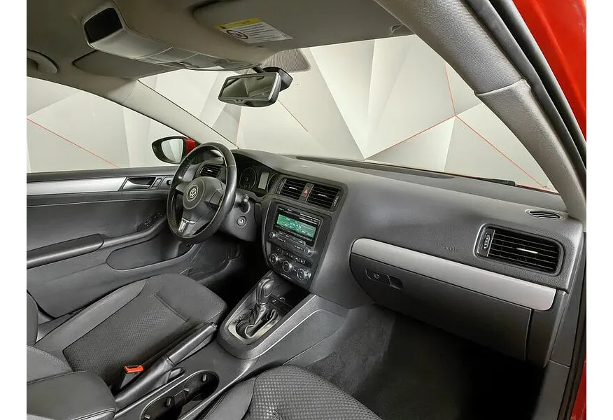Volkswagen Jetta 1.6 AT (105 л.с.) Comfortline Красный в АВИЛОН. Слайд №12