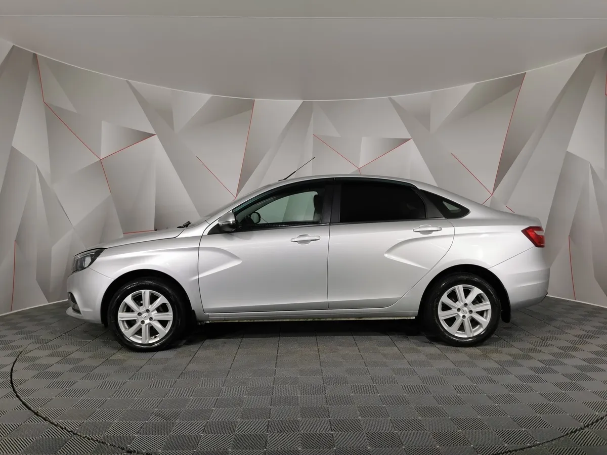 ВАЗ (Lada) Vesta 1.6 CVT (113 л.с.) Luxe Multimedia Серый в АВИЛОН. Слайд №5