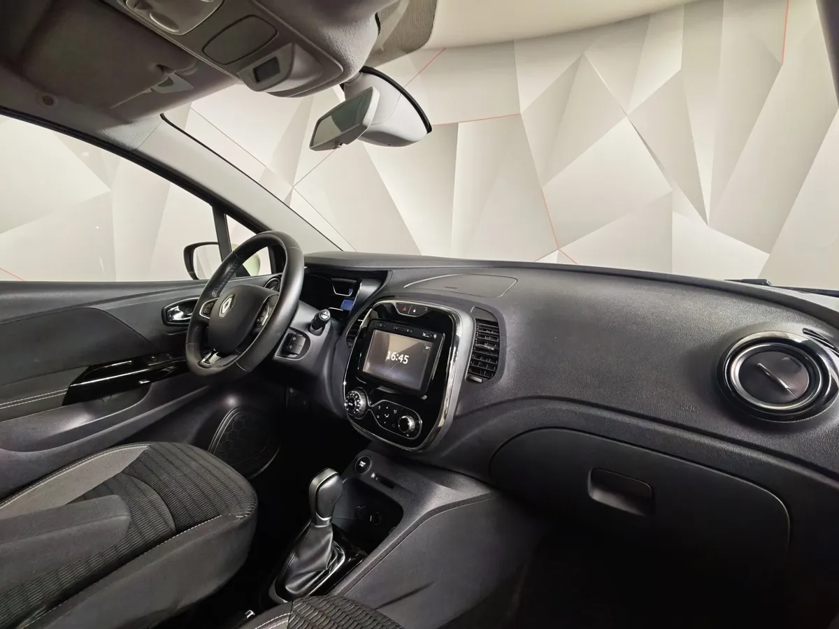 Renault Kaptur 2.0 AT AWD (143 л.с.) Комбинированный в АВИЛОН. Слайд №13