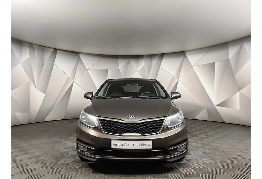 Kia Rio 1.4 AT (107 л.с.) Коричневый в АВИЛОН. Слайд №7