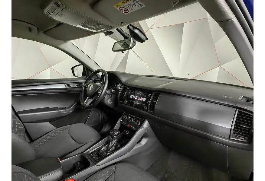Skoda Kodiaq 1.4 TSI DSG (150 л.с.) Синий в АВИЛОН. Слайд №12