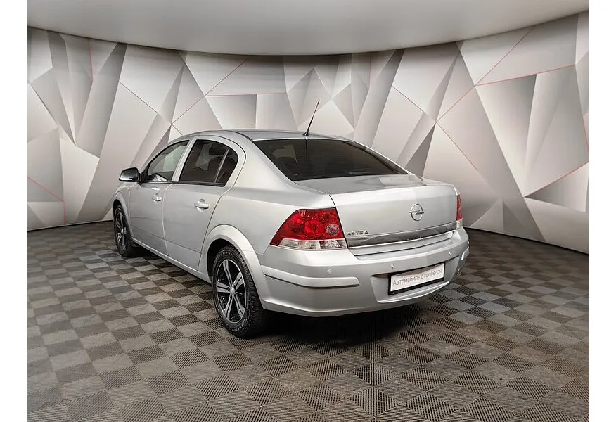 Opel Astra 1.8 AT (140 л.с.) base Серебристый в АВИЛОН. Слайд №4