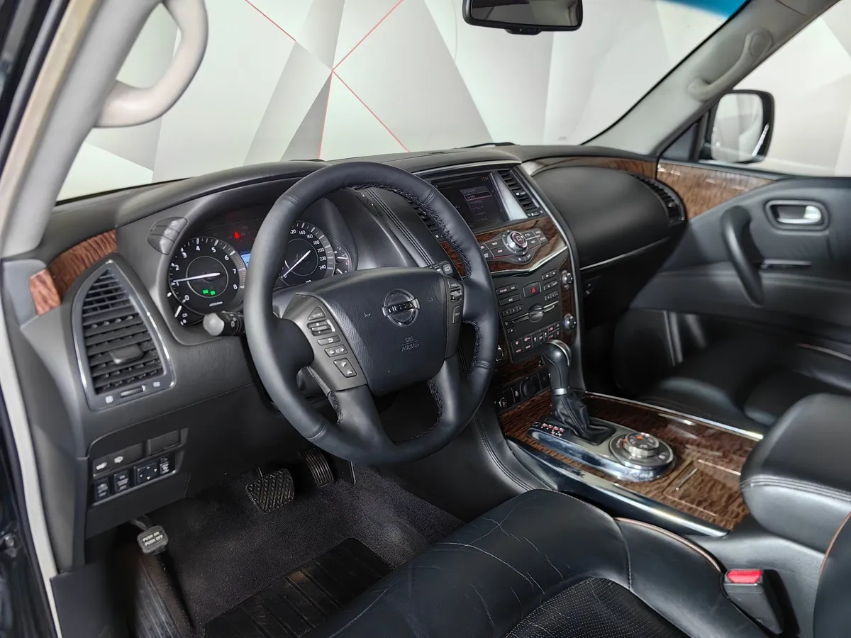 Nissan Patrol 5.6 AT 4WD (405 л.с.) Черный в АВИЛОН. Слайд №19