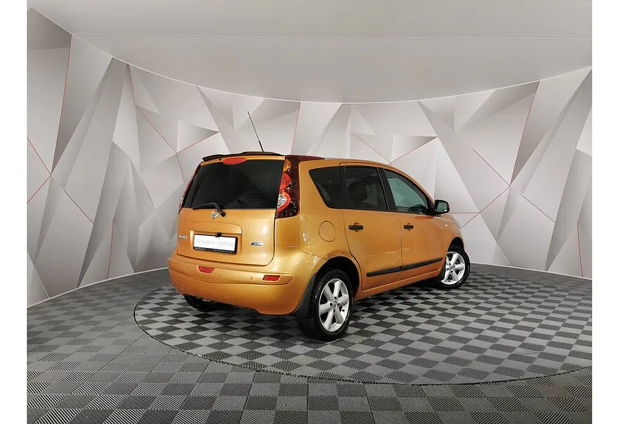 Nissan Note 1.4 MT (88 л.с.) Comfort Оранжевый в АВИЛОН. Слайд №2