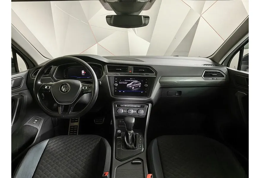 Volkswagen Tiguan 1.4 TSI BlueMotion DSG (150 л.с.) Comfortline Белый в АВИЛОН. Слайд №12