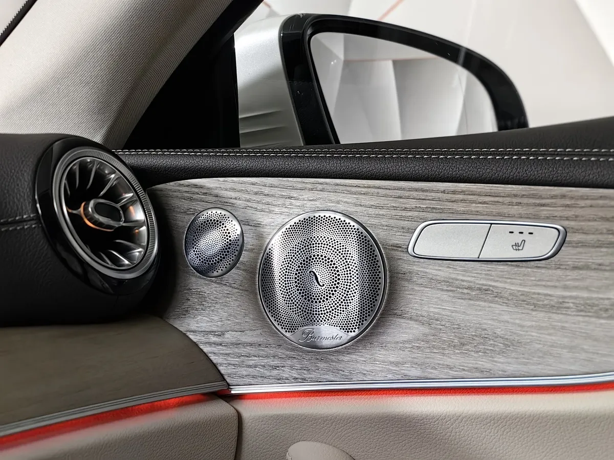 Mercedes-Benz E-Класс E 200 4MATIC G-TRONIC (184 л.с.) Sport Белый в АВИЛОН. Слайд №24