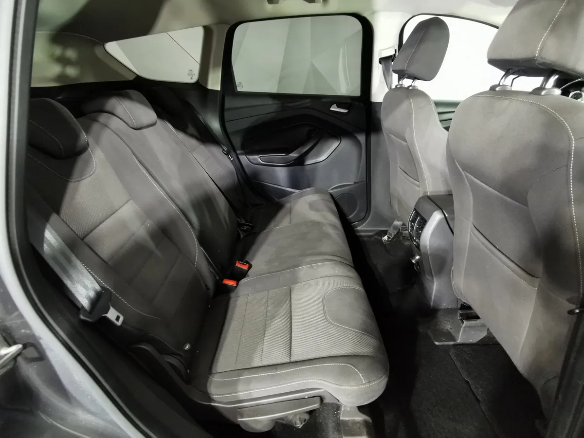 Ford Kuga 2.5 AT (150 л.с.) Trend Plus Серый в АВИЛОН. Слайд №15