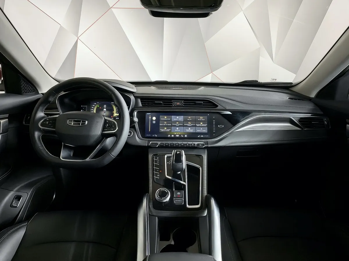Geely Atlas Pro 1.5T 7DCT AWD (177 л.с.) Flagship Красный в АВИЛОН. Слайд №13