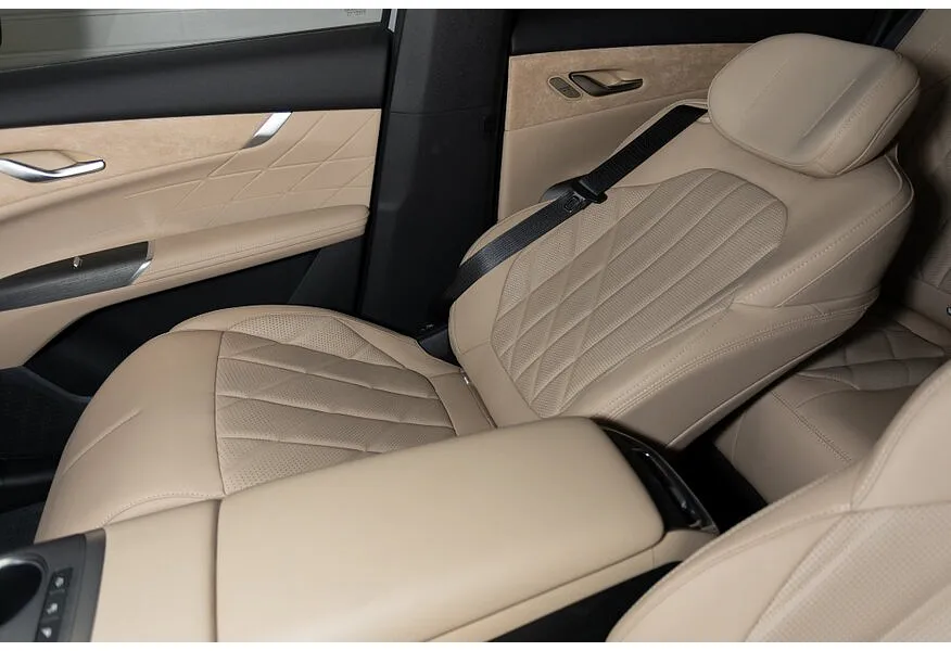 Changan CS75PLUS 2.0 AT 4WD (235 л.с.) Tech Черный в АВИЛОН. Слайд №12