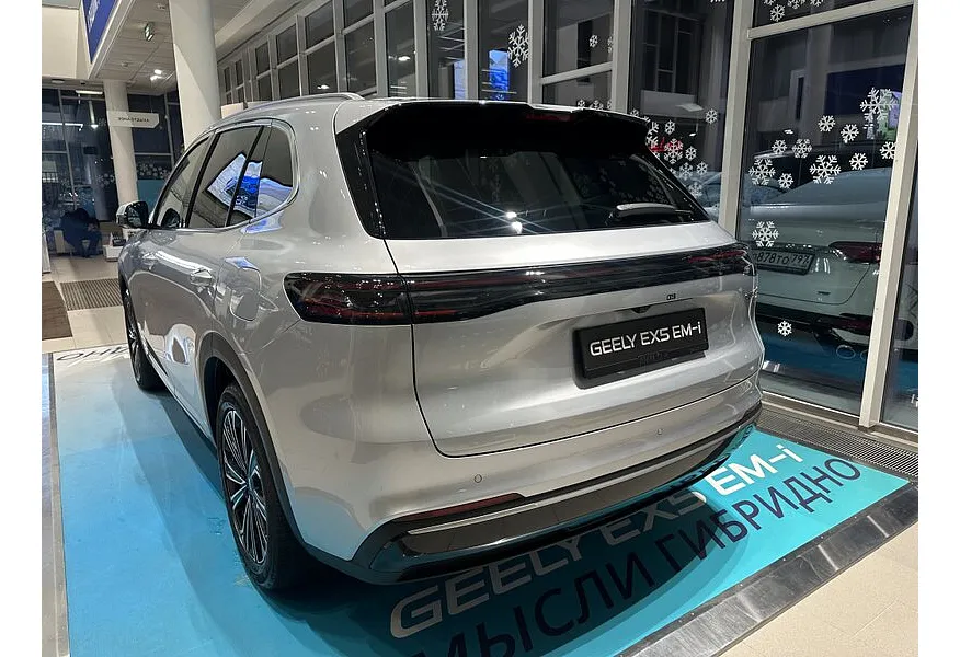 Geely EX5 AT (218 л.с.) Max Серебристый в АВИЛОН. Слайд №6 Geely EX5 AT (218 л.с.) Max Серебристый в АВИЛОН. Слайд №6