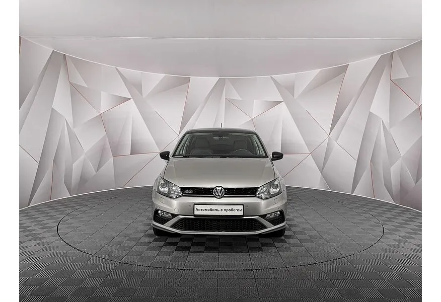 Volkswagen Polo 1.4 TSI MT (125 л.с.) GT Серебристый в АВИЛОН. Слайд №7