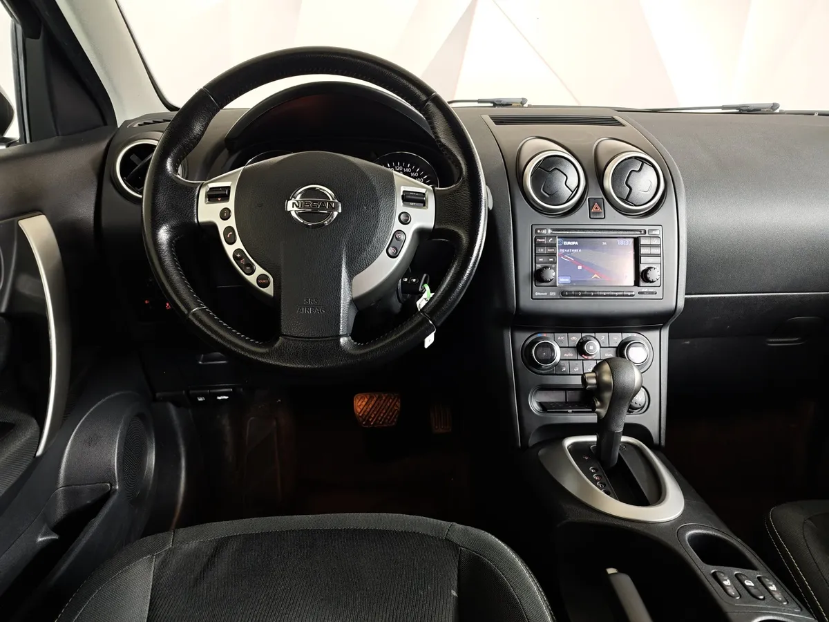 Nissan Qashqai 1.6 CVT FWD (117 л.с.) SE Коричневый в АВИЛОН. Слайд №20