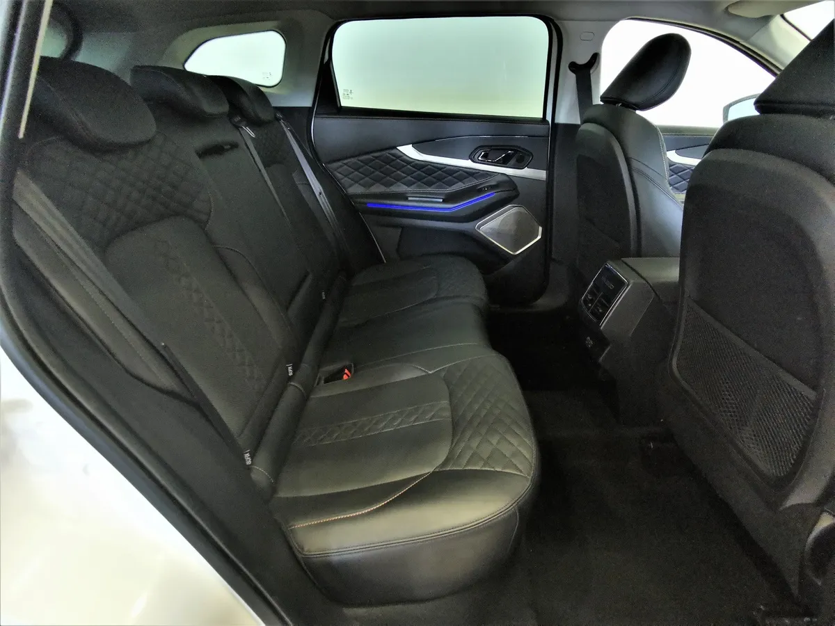 EXEED TXL 1.6 TGDI DCT7 AWD (186 л.с.) Белый в АВИЛОН. Слайд №15