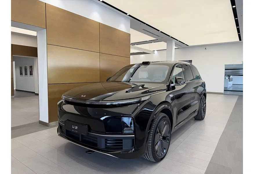 АВИЛОН - Li Auto L9 1.5 AT 4WD (449 л.с.) Ultra Черный - slide 9649589