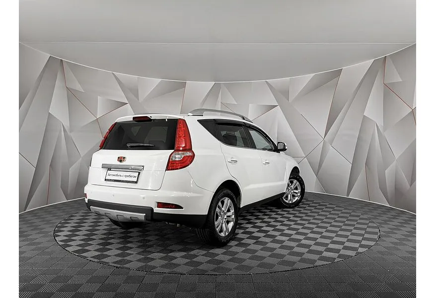 Geely Emgrand X7 2.4 AT (148 л.с.) Comfort Белый в АВИЛОН. Слайд №2