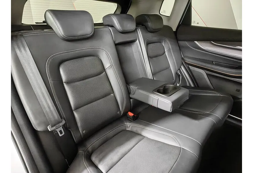 EXEED LX 1.6T DCT 4WD (150 л.с) Premium Plus Белый в АВИЛОН. Слайд №16