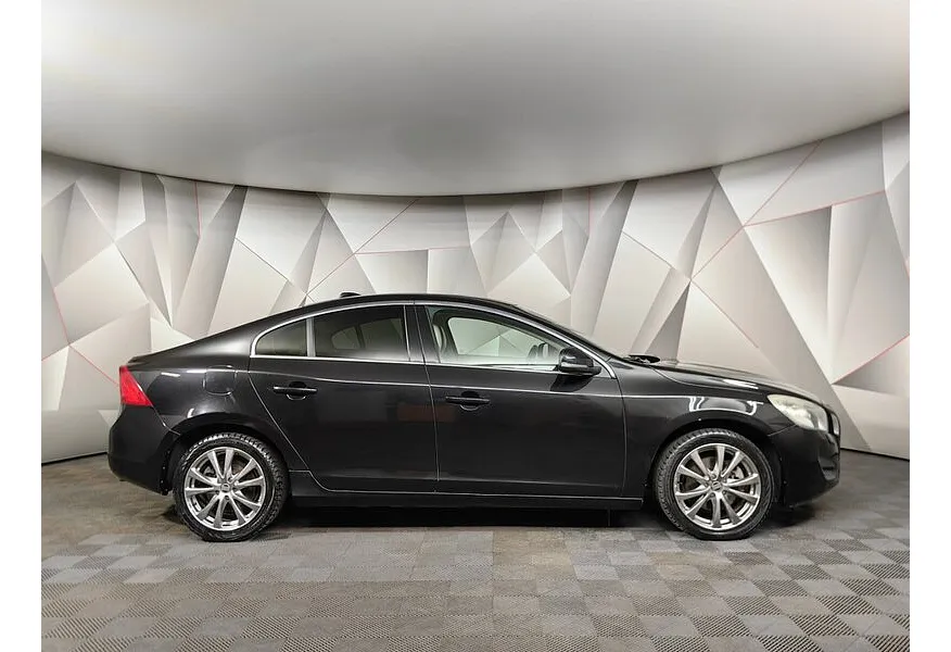 Volvo S60 1.6 T4 Turbo Powershift (180 л.с.) Черный в АВИЛОН. Слайд №6