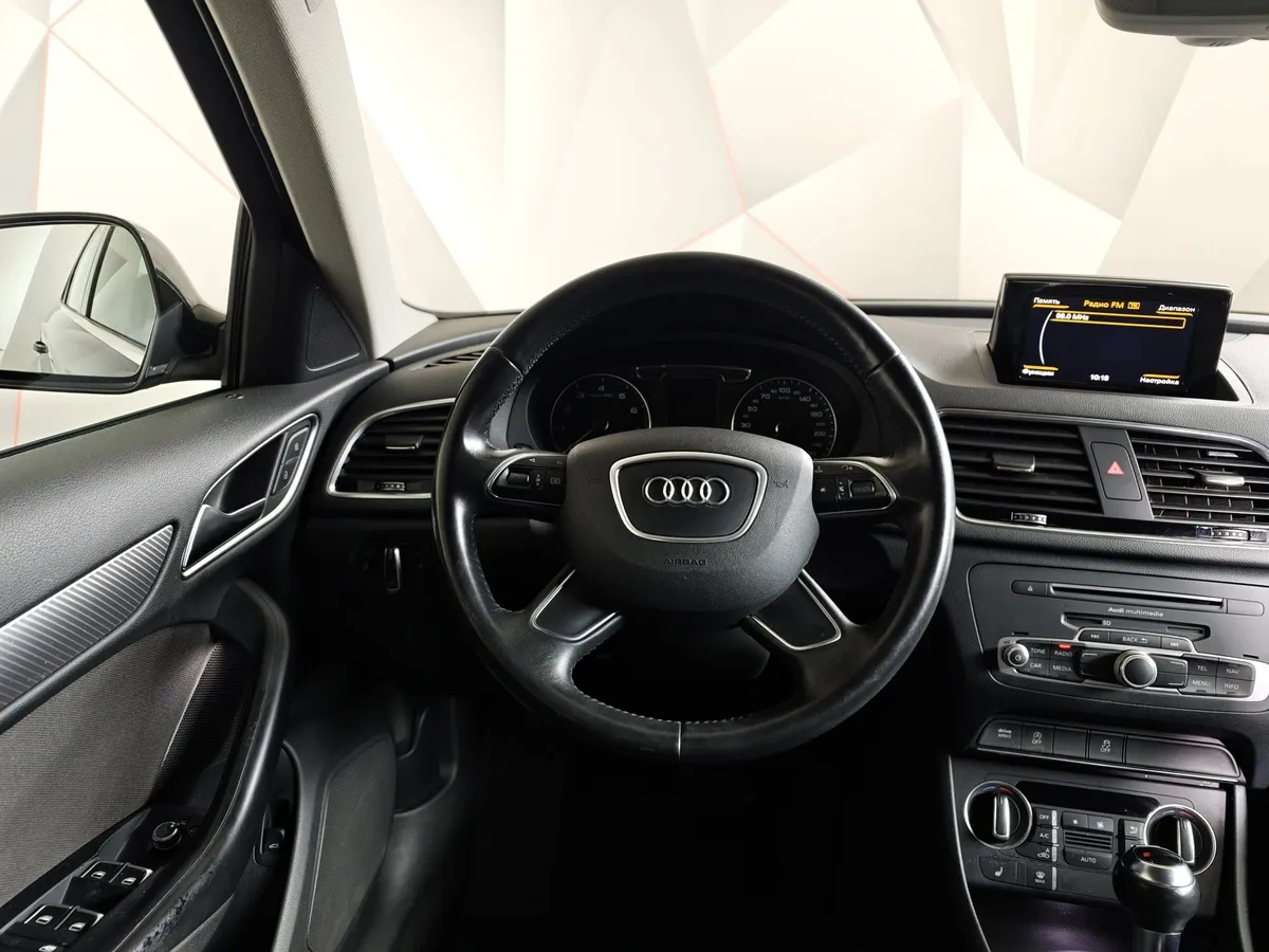 Audi Q3 2.0 TFSI S-tronic quattro (180 л.с.) Черный в АВИЛОН. Слайд №20