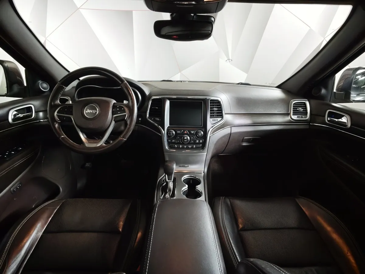 Jeep Grand Cherokee 3.6 AT AWD (286 л.с.) Overland Коричневый в АВИЛОН. Слайд №13