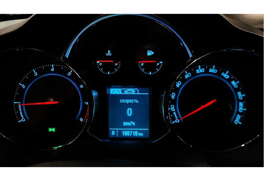 Chevrolet Cruze 1.4 Turbo AT (140 л.с.) Коричневый в АВИЛОН. Слайд №16