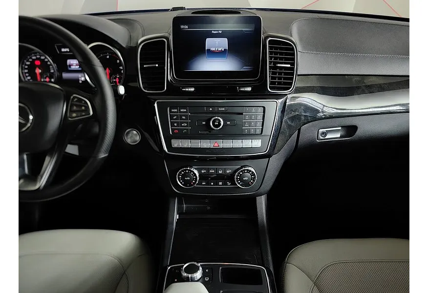 Mercedes-Benz GLE Купе 350 d 4MATIC 9G-TRONIC (249 л.с.) Особая серия Синий в АВИЛОН. Слайд №15